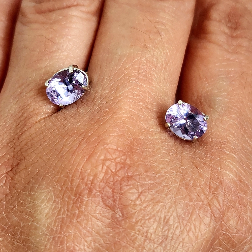 VTG 8x6mm 3cts Glowing Tanzanite Indigo 8x6mm 925 Stud Earrings, Our Last Pair - Picture 3 of 15